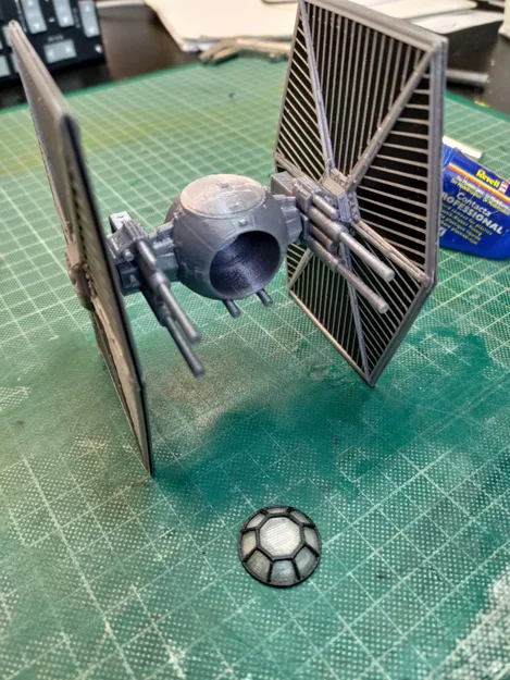 TIE Fighter (Tie Heavy Gunner) – bản dựng lại để in MMU - Image 8