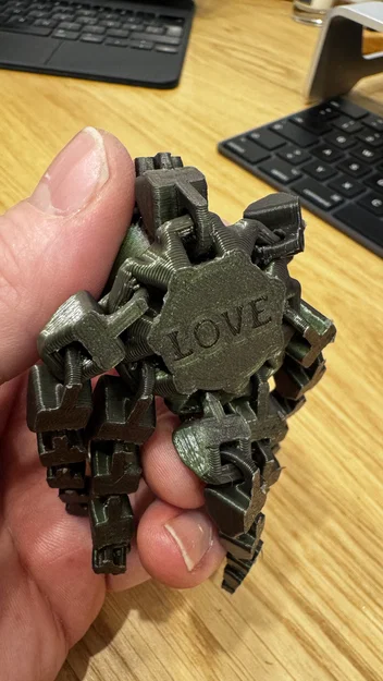 Mô hình bạch tuộc 7 xúc tu Happy Love Octo dễ thương - Image 3