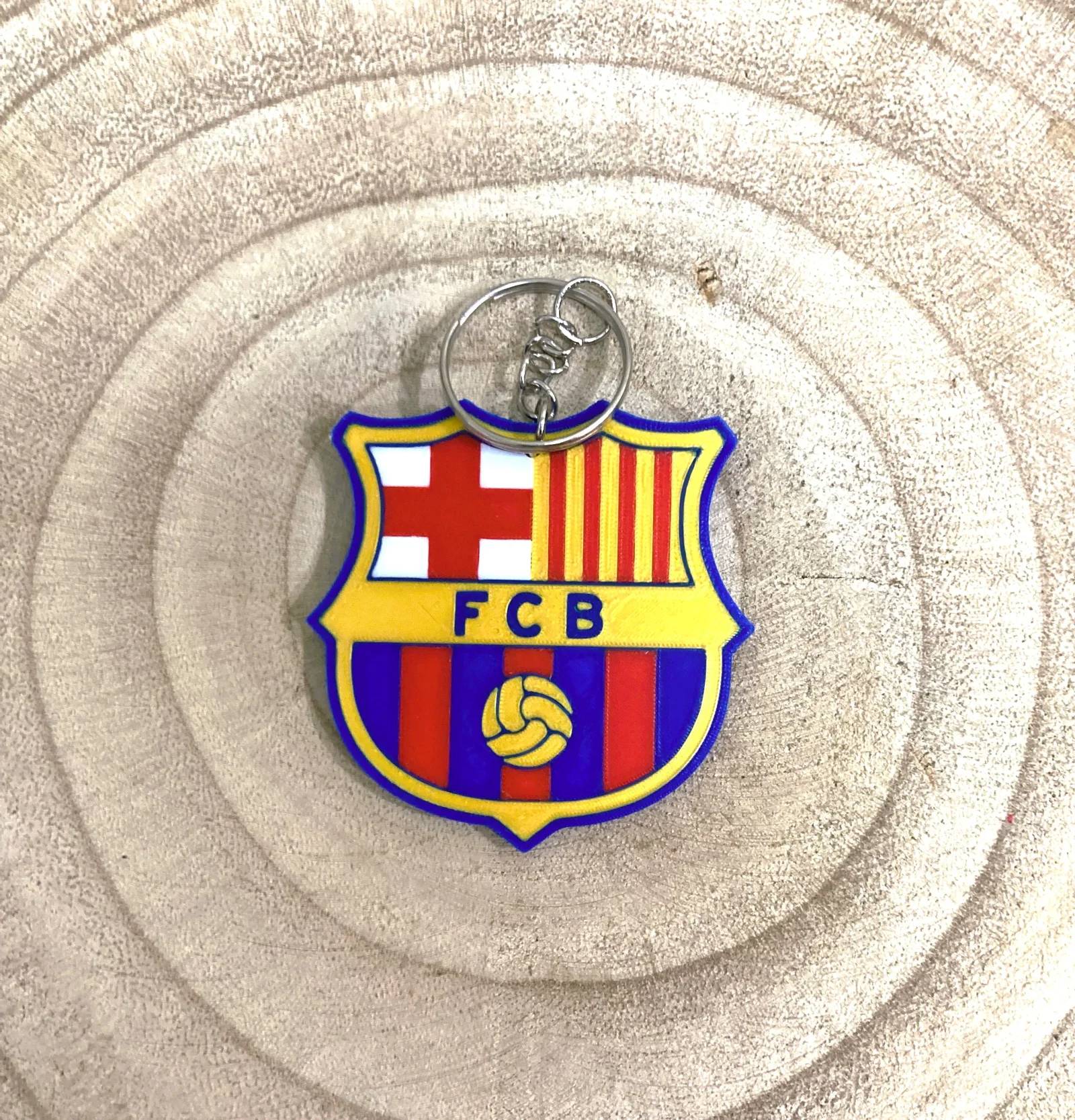 Móc khóa logo FC Barcelona 3D - Phụ kiện độc đáo cho fan bó… 1