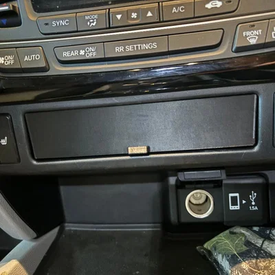 Khay ngăn kéo hộc taplo, vừa Honda Ridgeline (Cubby Tray Drawer)
