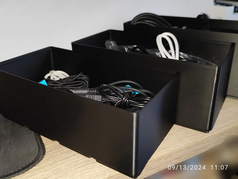 Bộ hộp lưu trữ Gridfinity 4x2 nhiều kích thước (60mm, 70mm, 80mm) - Image 1