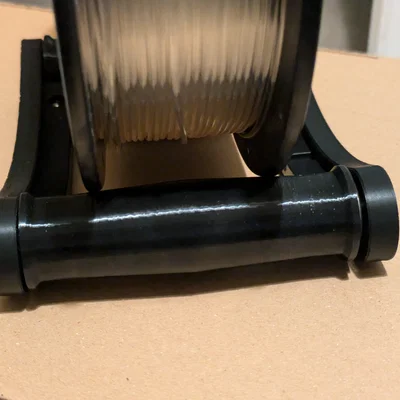 Con lăn tự cân tâm cải tiến cho giá đỡ cuộn nhựa 3D