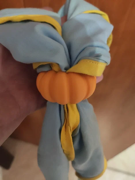 Vòng cố định khăn quàng hướng đạo sinh hình bí ngô (Pumpkin Woggle) - Image 1