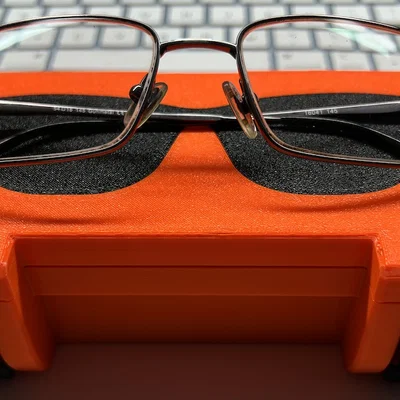 Hộp đựng kính mát/kính mắt (Sunglasses/Spectacles Case)