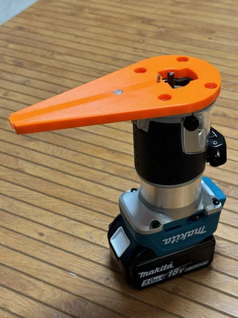 Đế cắt vòng tròn nhỏ cho Makita Palm/Trimmer Router (RT0701C/XTR01Z/DRT50ZX4) - Image 1