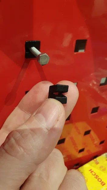 Đai ốc vuông 9x9mm (Tool board/wall/pegboard) - Image 3