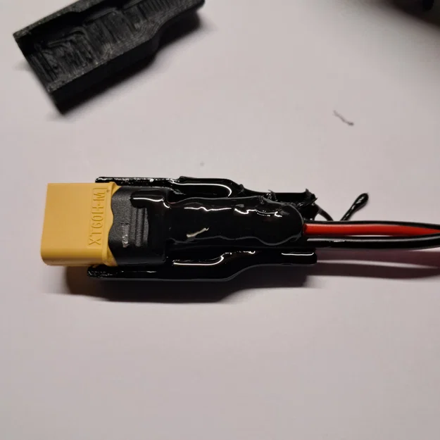 Vỏ đầu nối XT60H kèm chống gãy dây (strain relief) - Image 8