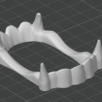 Răng ma cà rồng rùng rợn (Creepy fangs)