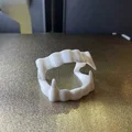 Răng ma cà rồng rùng rợn (Creepy fangs) - Thumbnail 3