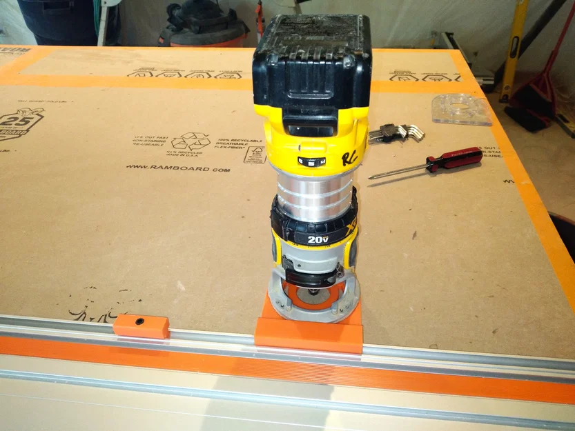 Tấm đế router Dewalt cho ray Wen Tracksaw - Image 3