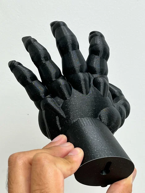 Bàn Tay Ma Quái (treo tường) – Spooky Hand (wall mounted) - Image 4
