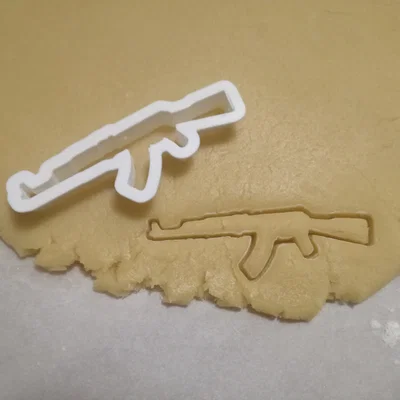 Khuôn cắt bánh quy hình súng AK-47 độc đáo cho người mê 3D