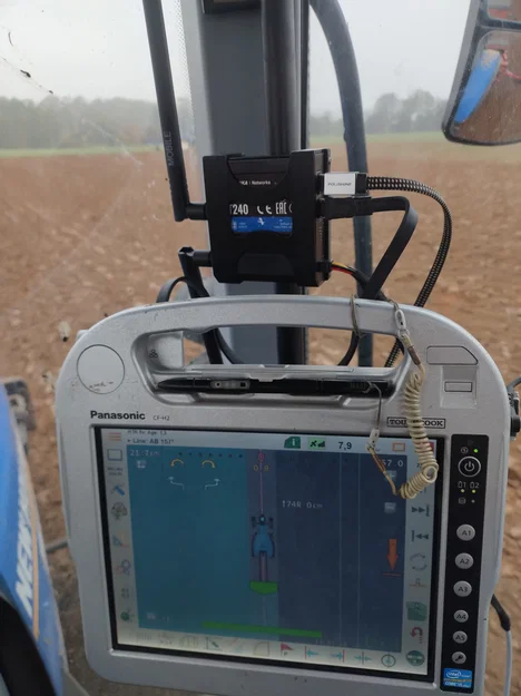 Giá đỡ RUT 240 và 4G Wireless Router (AliExpress) - Image 2