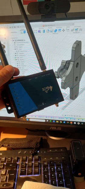 Giá đỡ RUT 240 và 4G Wireless Router (AliExpress) - Image 6