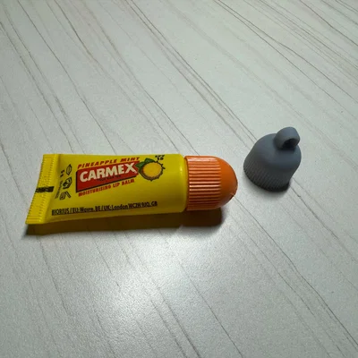 Nắp móc khóa tương thích Carmex (Carmex-compatible keychain cap)