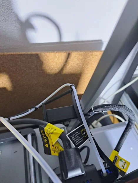 Giá đỡ/quản lý dây cáp cho Ender-3 V3 Plus - Image 3