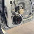 Ngàm gắn loa 6.5 inch cho cửa xe Ford Focus Mk2 - Thumbnail 4