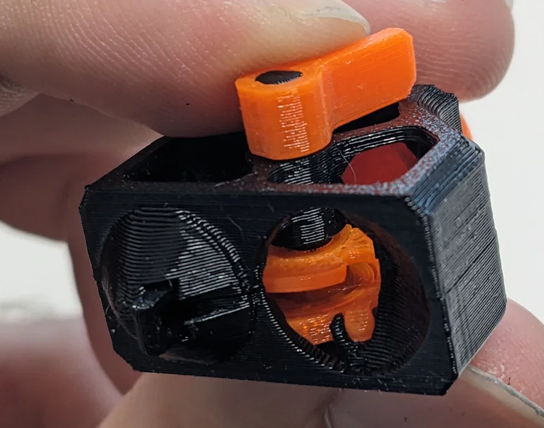 Khớp nối Scharfenberg (đồ chơi fidget) - Image 4