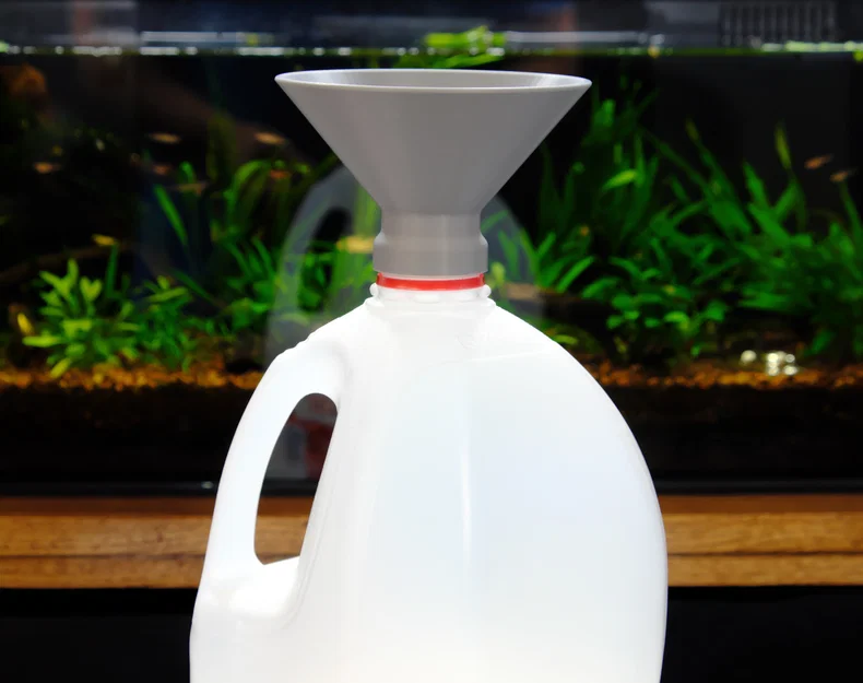 Phễu rót cho bình nước 1 gallon (Water Jug Funnel) - Image 1