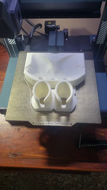 Giá đỡ 3D gọn gàng cho Meta Quest 3 (Tương thích bàn in 235x235) - Image 3