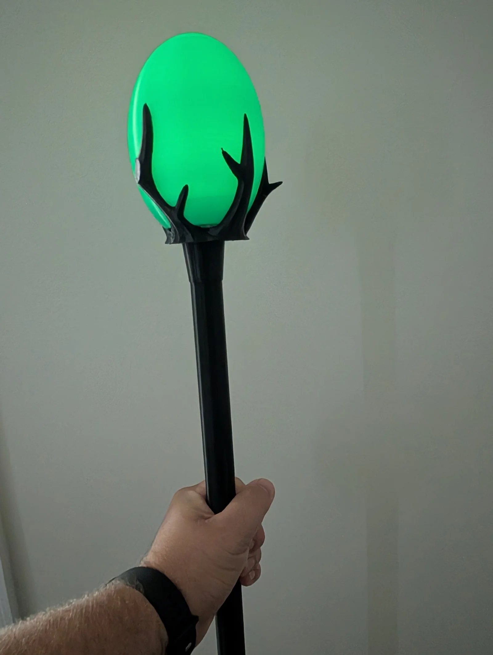Mô hình gậy phép thuật Maleficent 3D có đèn LED ấn tượng 1