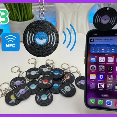 Móc khóa đĩa vinyl gắn thẻ NFC