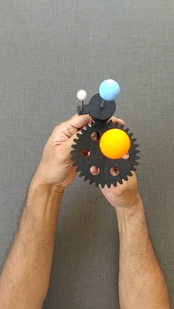 Mô hình cầm tay Mặt Trời, Trái Đất và Mặt Trăng - Image 1