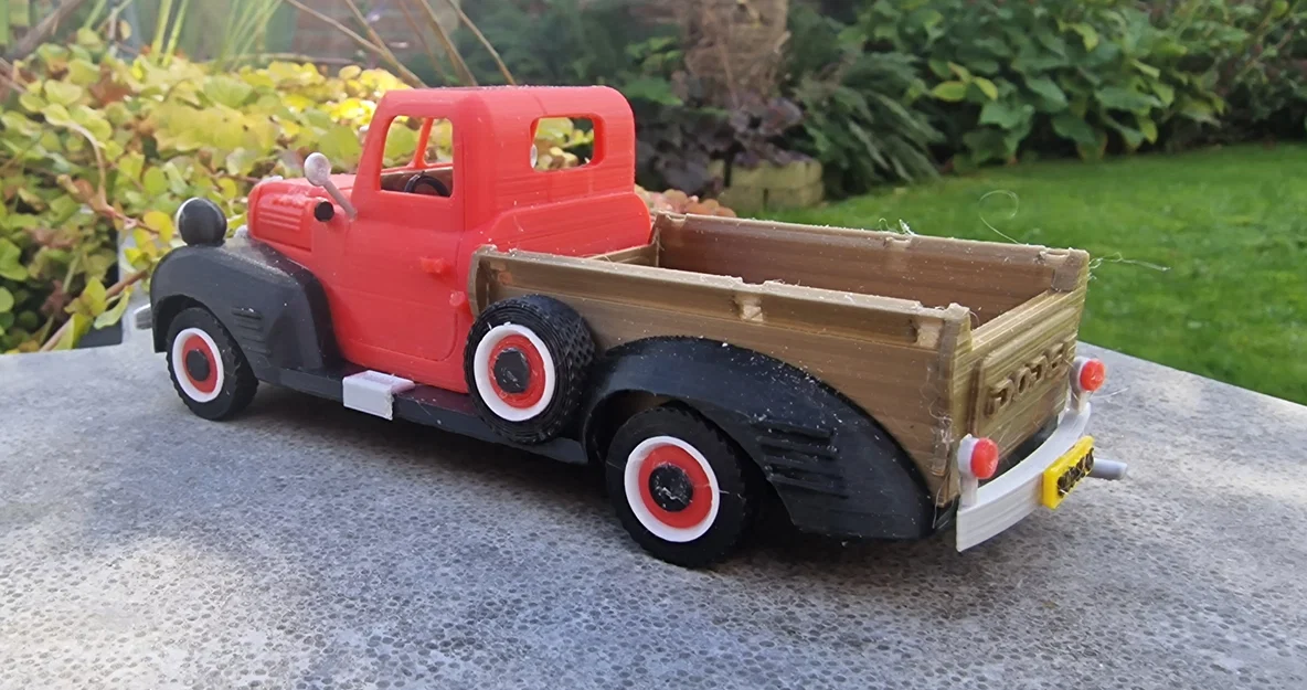 Mô hình xe bán tải cổ điển Dodge 1946 in 3D đẹp mắt - Image 24