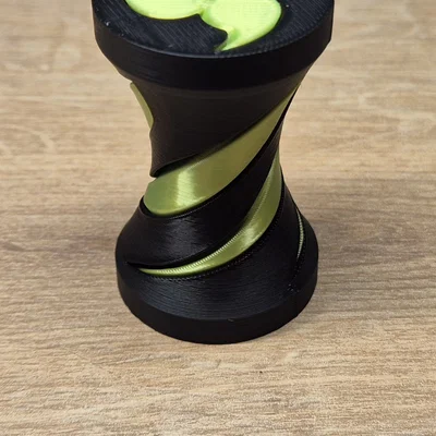 Đồ chơi xoay 3D Impossible Tomoe Passthrough Vortex Fidget độc đáo
