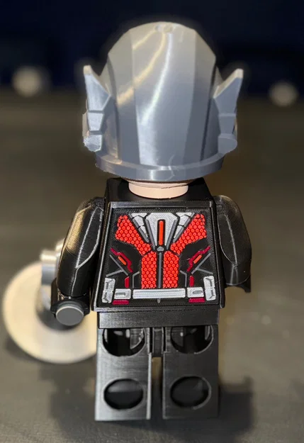 Ant Man Brick MegaFigure (Tỉ lệ 5:1) - Image 4