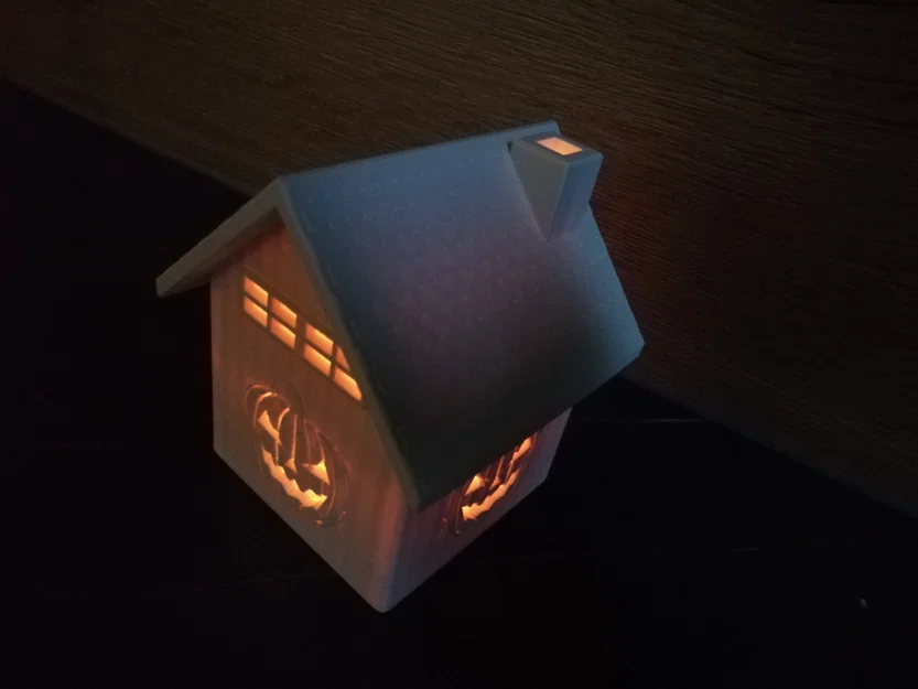 Ngôi nhà nến Halloween - Mô hình 3D trang trí độc đáo - Image 1