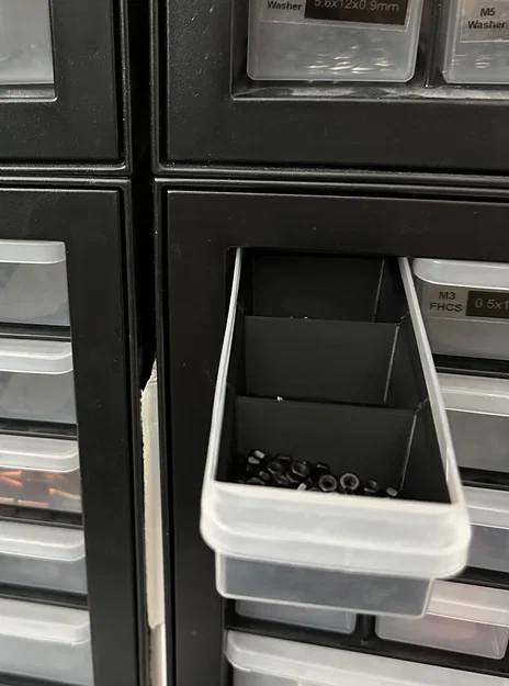 Vách chia khay (bin subdividers) cho IRIS USA Parts & Hardware Cabinet - Image 4