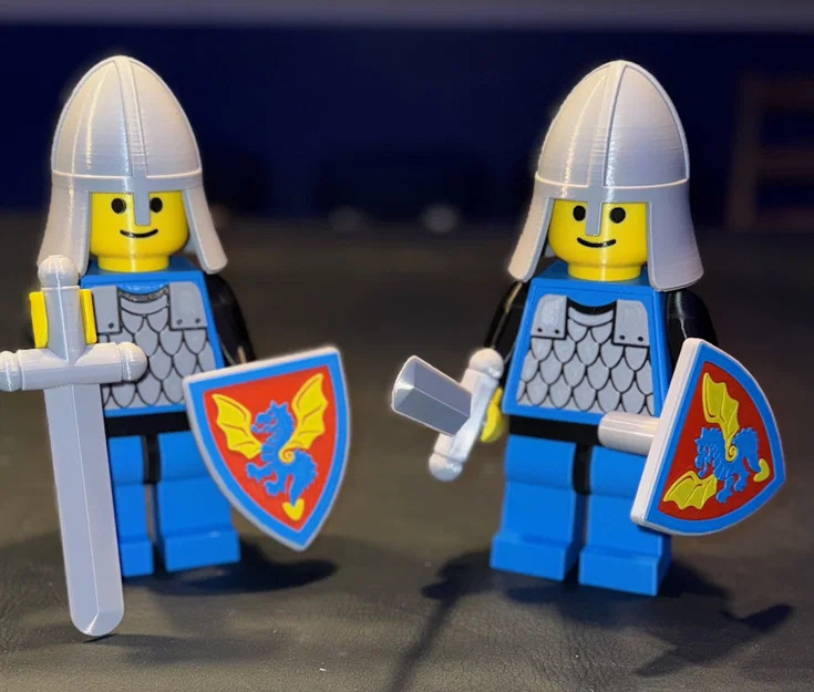 MegaFigure Brick Castles Dual Defender (tỉ lệ 5:1) - Image 1