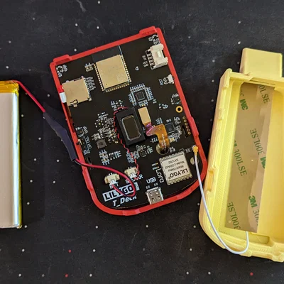 Case T Deck (T Deck case) cho pin Lithium Ion & anten