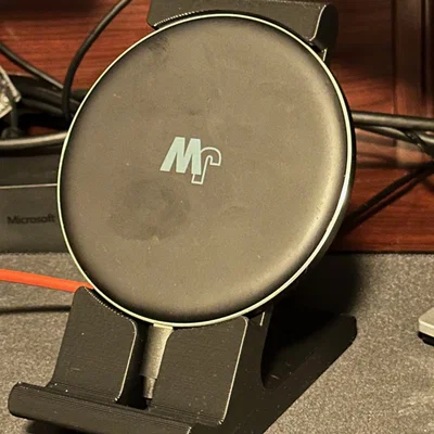 Giá đỡ điện thoại có khe gắn sạc không dây (Phone Stand with Wireless Charger Slot)