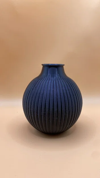 Bình Vase Designer Gân Sọc Hiện Đại (Modern Ribbed Designer Vase) - Image 2