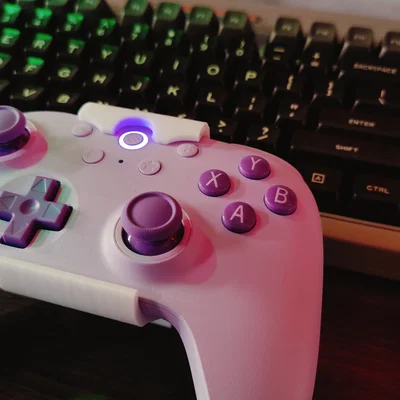 Giá treo tường cho tay cầm 8BitDo Ultimate 2C cực gọn và tiện lợi