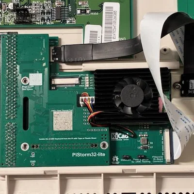 Trapdoor cho Amiga A1200 (5 biến thể: Stock & PiStorm32-Lite CM4)