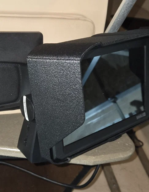 Mái che chống chói cho thiết bị định vị cá Lowrance Eagle 9 - Image 5