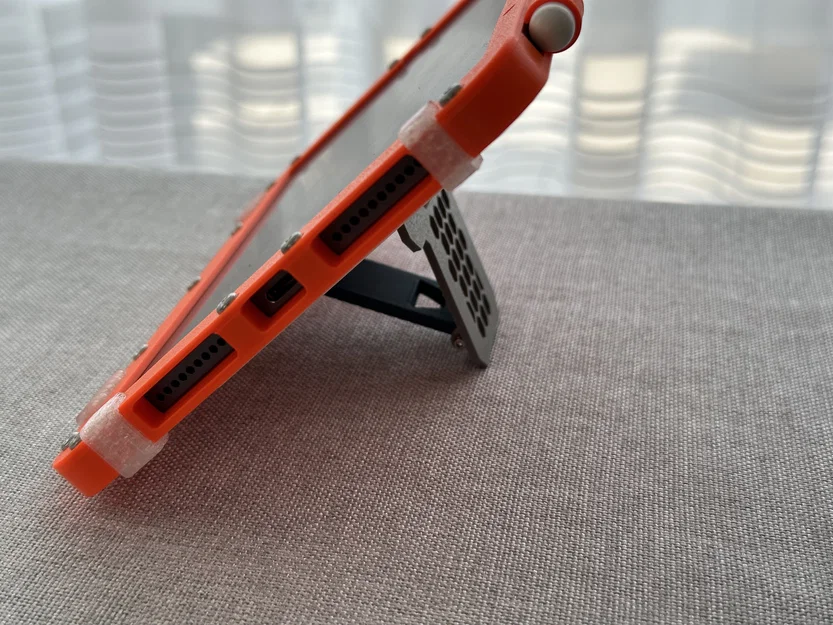 Ốp lưng hầm hố cho iPad mini 6/7 tích hợp chân chống - Image 5