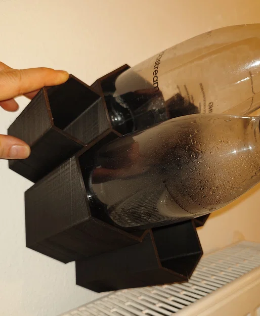 Giá treo tường Sodastream và chai sirup (Thiết kế tổ ong thông minh) - Image 2