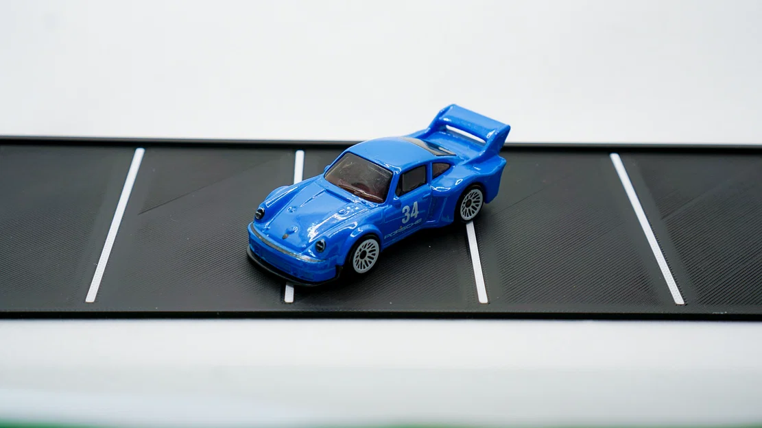 Bãi Đậu Xe (5 Ô) - Diorama Tỉ Lệ 1:64 - Image 4