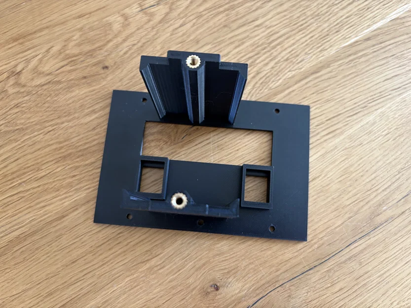 Khung Rack 19" 2HE cho bộ chuyển đổi Waveshare RS485 TCP Gateway - Image 2