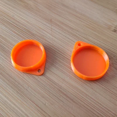 Keytag có ngăn nhỏ bên trong