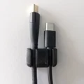 Giá đỡ cáp USB (USB Cable Holder) - Thumbnail 1