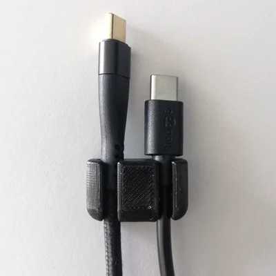 Giá đỡ cáp USB (USB Cable Holder)