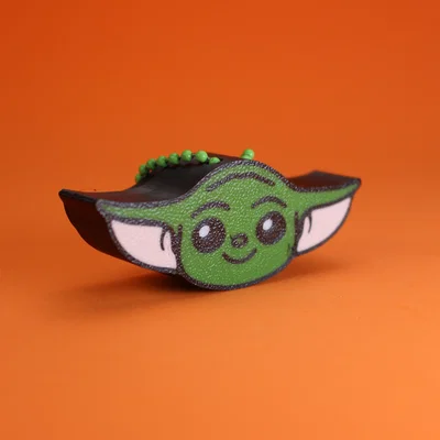 Móc khóa Baby Yoda Fidget Clicker – Người bạn ngân hà nhỏ xinh