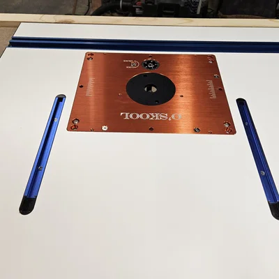 Nắp chặn đầu T-Track (End Caps) tiện lợi cho bàn làm việc