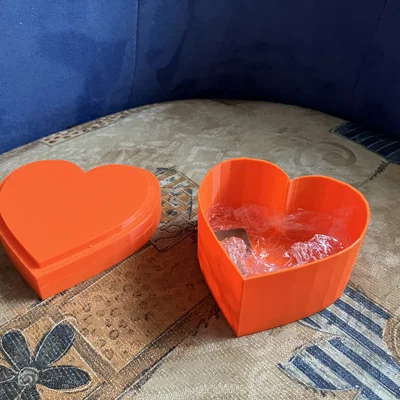 Hộp đựng quà hình trái tim in 3D ý nghĩa cho các dịp đặc biệt