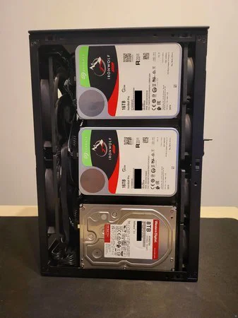 Bộ khung gắn 9 ổ cứng HDD cho case SSUPD Meshlicious (NAS/UNRAID) - Image 1